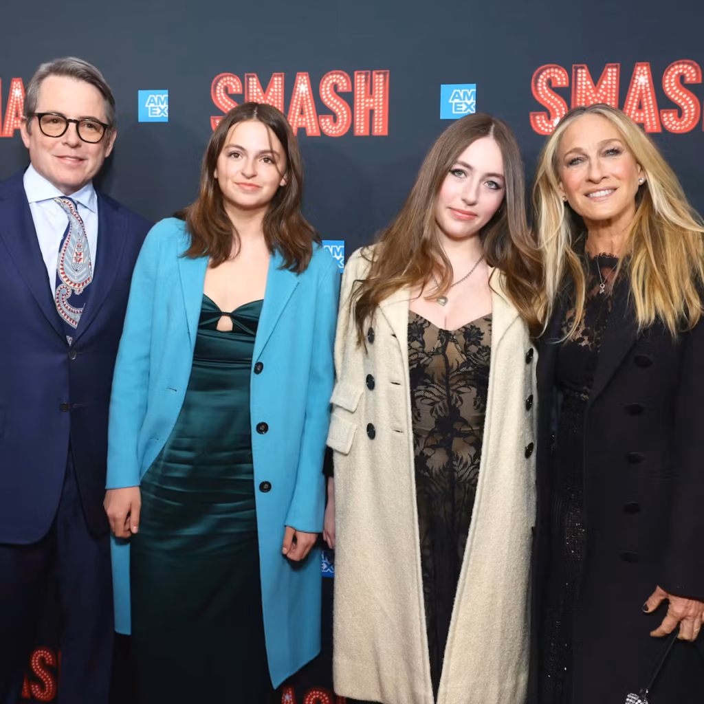 HOLLYWOOD’S GOLDEN COUPLE KEPT THEIR TWIN DAUGHTERS ULTRA-PRIVATE — FANS SAY THEY’RE THEIR FATHER’S “PERFECT CLONES”