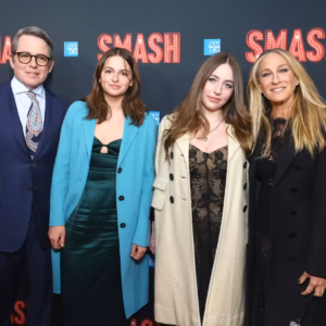 HOLLYWOOD’S GOLDEN COUPLE KEPT THEIR TWIN DAUGHTERS ULTRA-PRIVATE — FANS SAY THEY’RE THEIR FATHER’S “PERFECT CLONES”